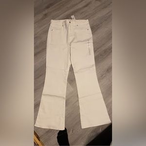 New White Highest Rise Flare